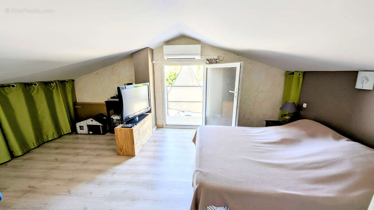 Maison à SAINT-GENIS-DES-FONTAINES