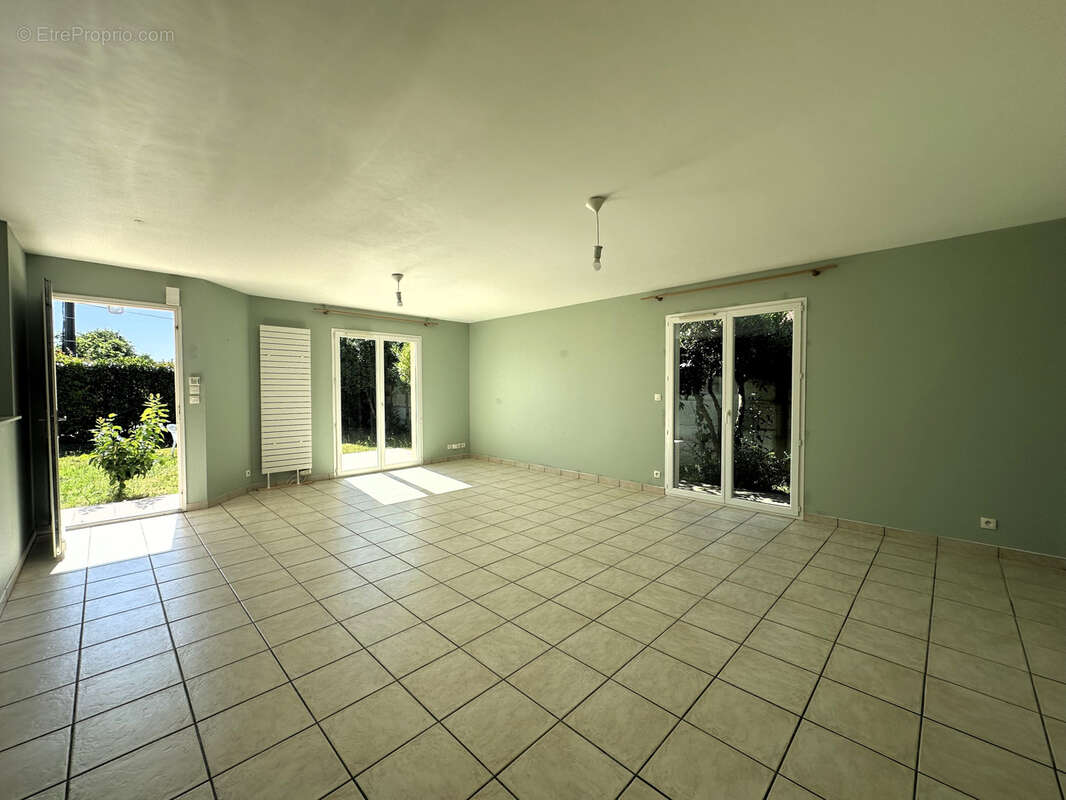 Maison à GUJAN-MESTRAS