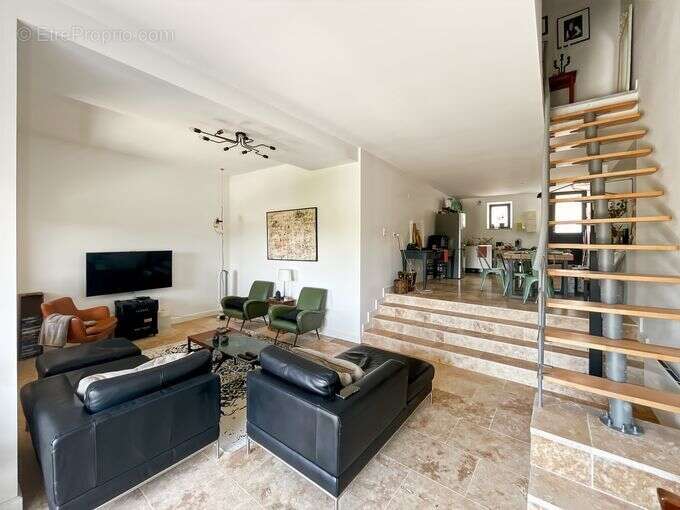 Maison à CASTELNAU-D'ARBIEU