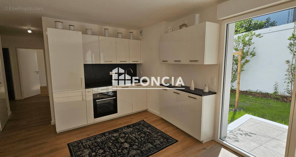 Appartement à BORDEAUX