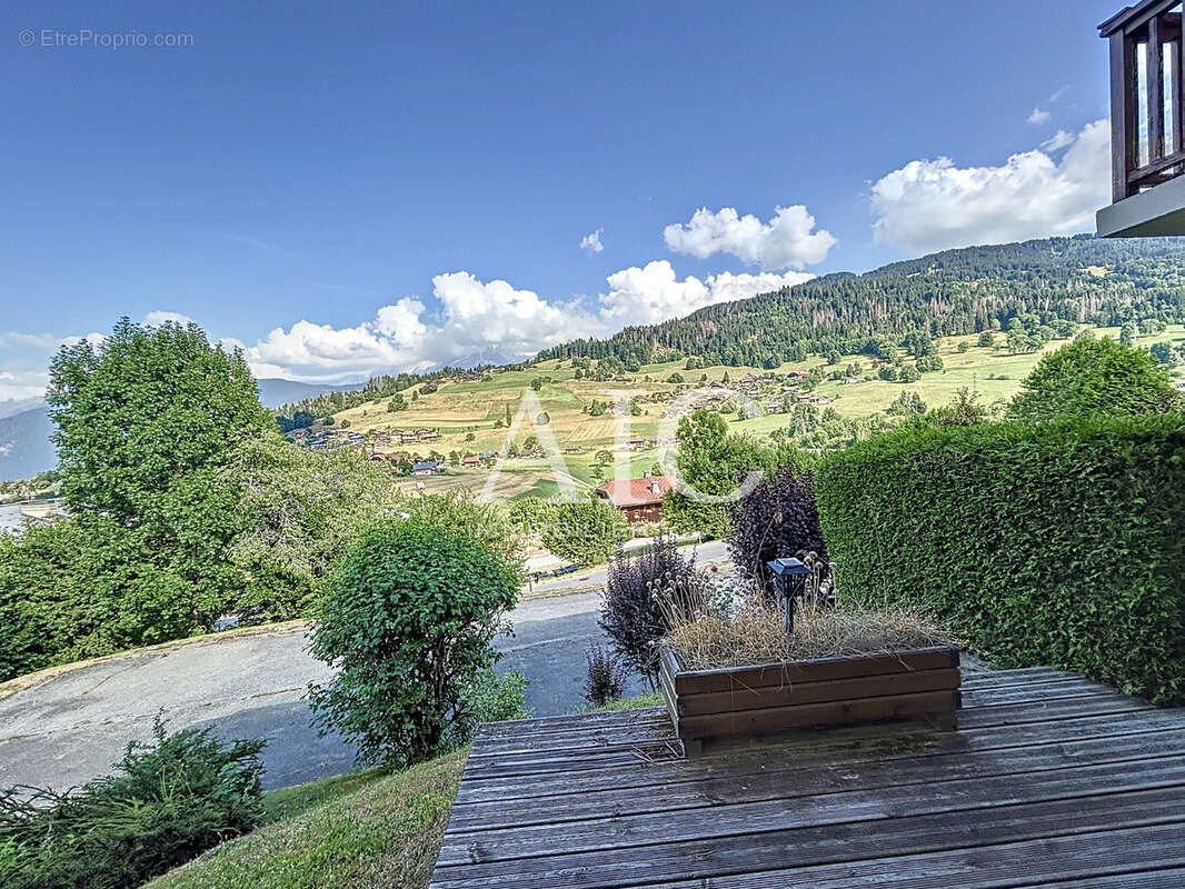 Appartement à COMBLOUX