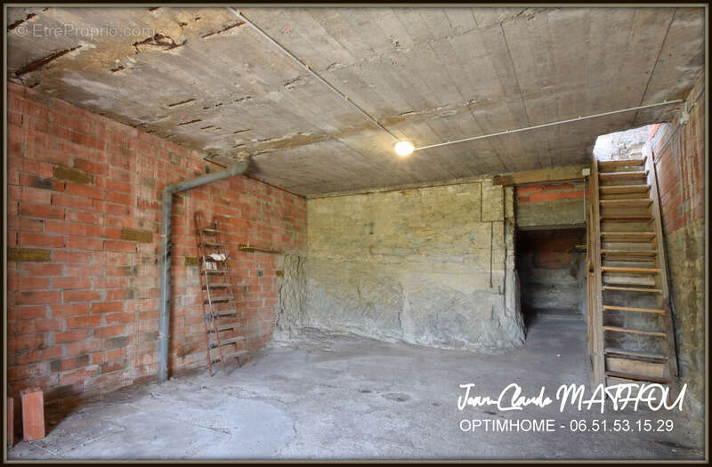 Maison à SAINT-MARTIN-LALANDE