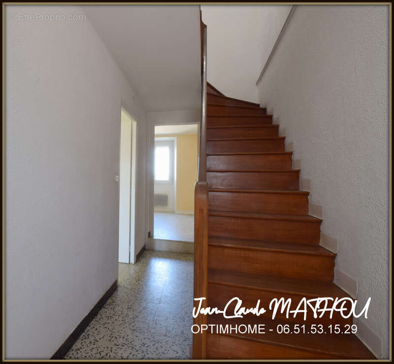 Maison à SAINT-MARTIN-LALANDE