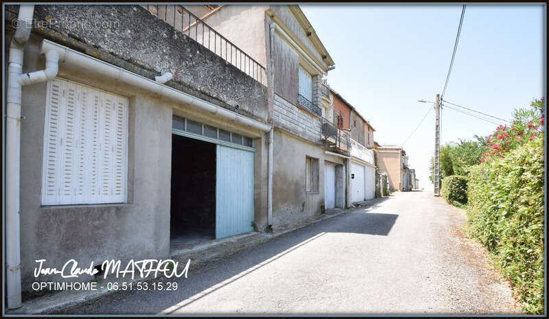 Maison à SAINT-MARTIN-LALANDE