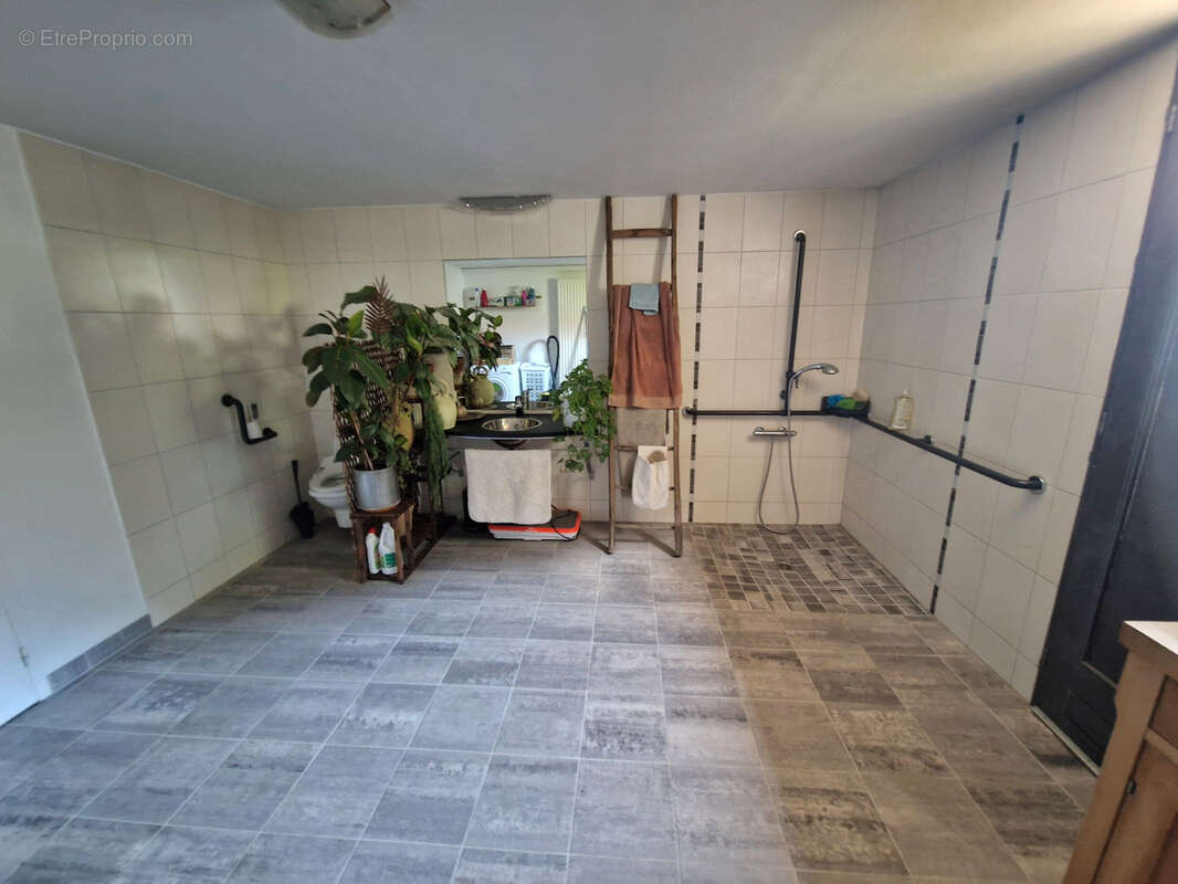 Maison à VEUREY-VOROIZE