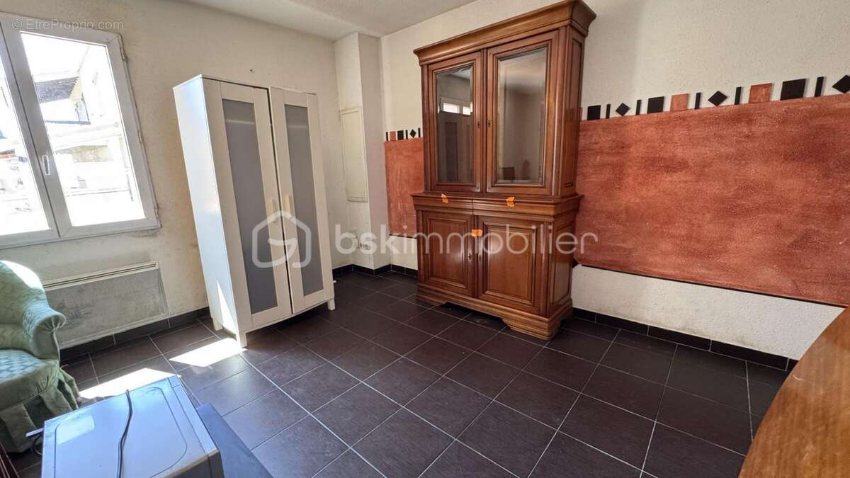 Appartement à LA VALETTE-DU-VAR
