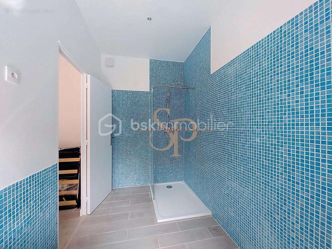 Maison à BAZOCHES-SUR-LE-BETZ