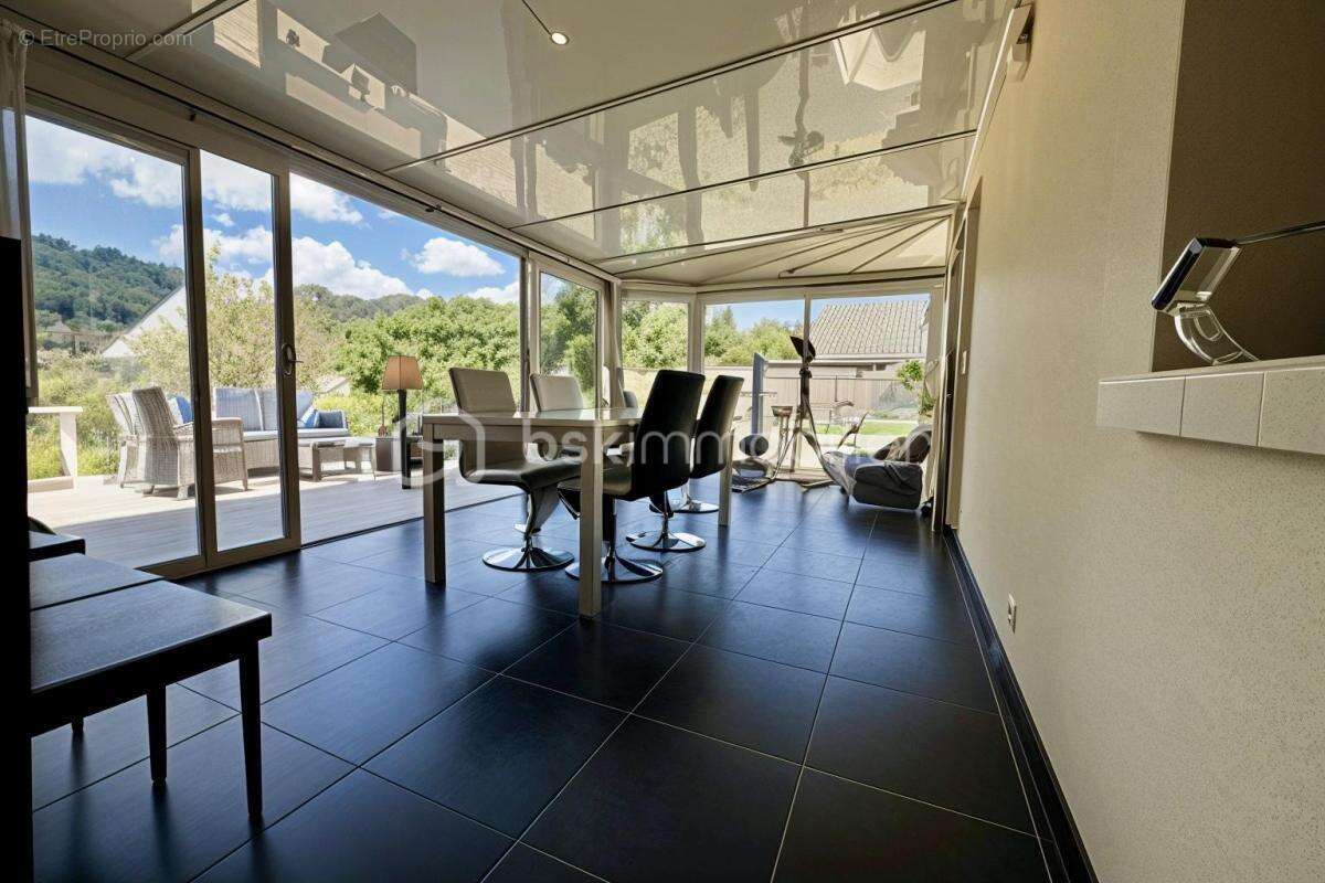 Maison à SAINT-LYPHARD