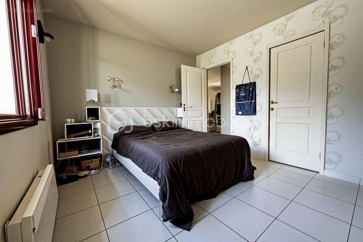 Maison à SAINT-LYPHARD