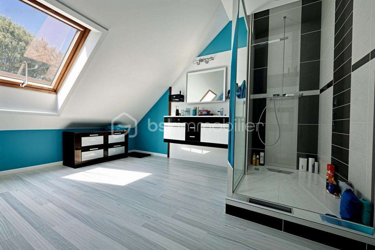 Maison à SAINT-LYPHARD