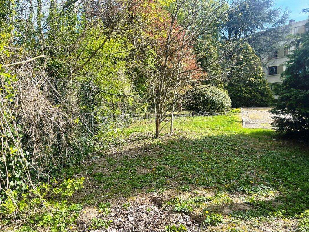 Appartement à LE THILLAY