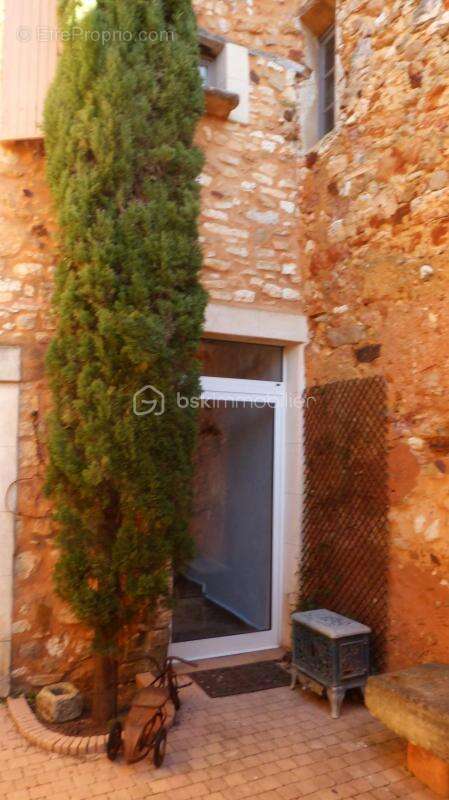 Maison à ROUSSILLON