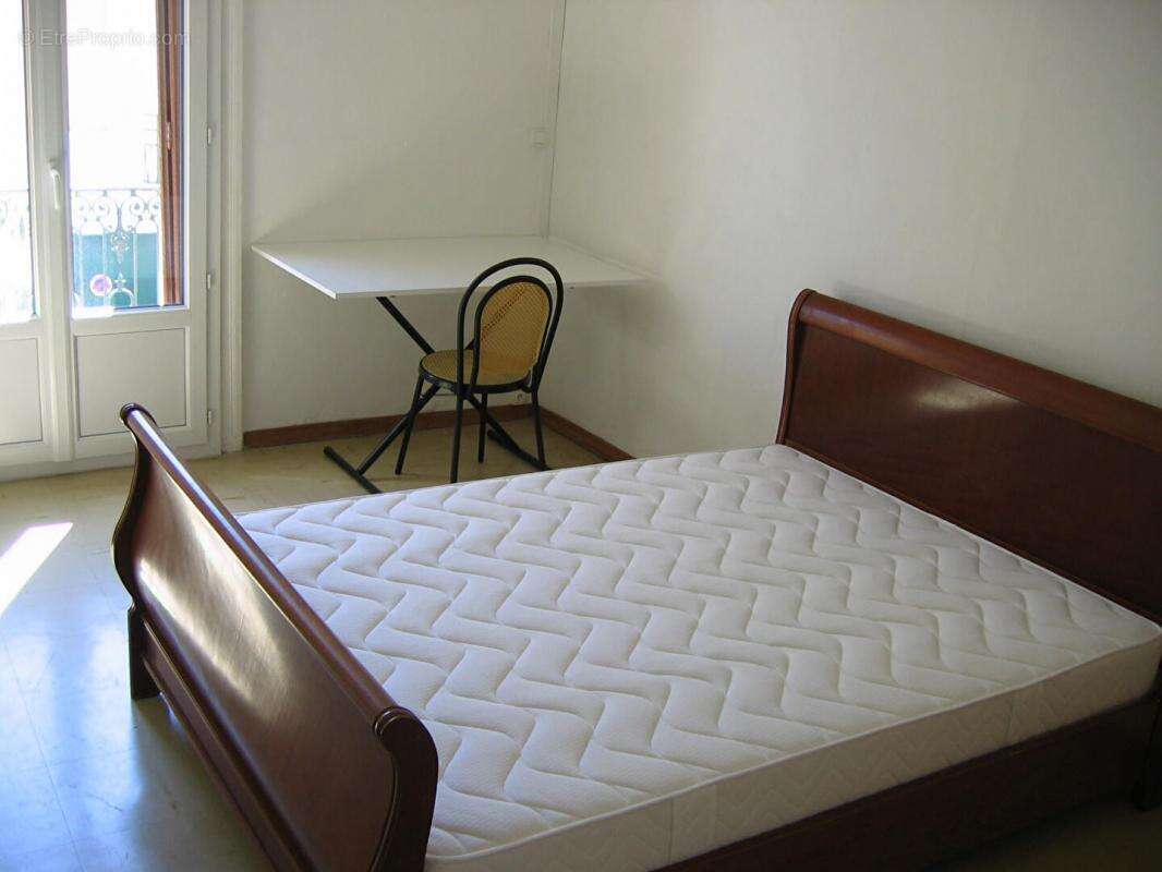 Appartement à ANIANE