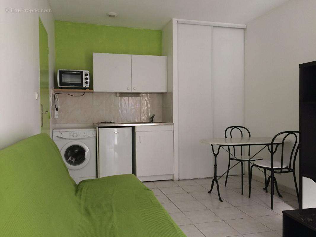 Appartement à ANIANE