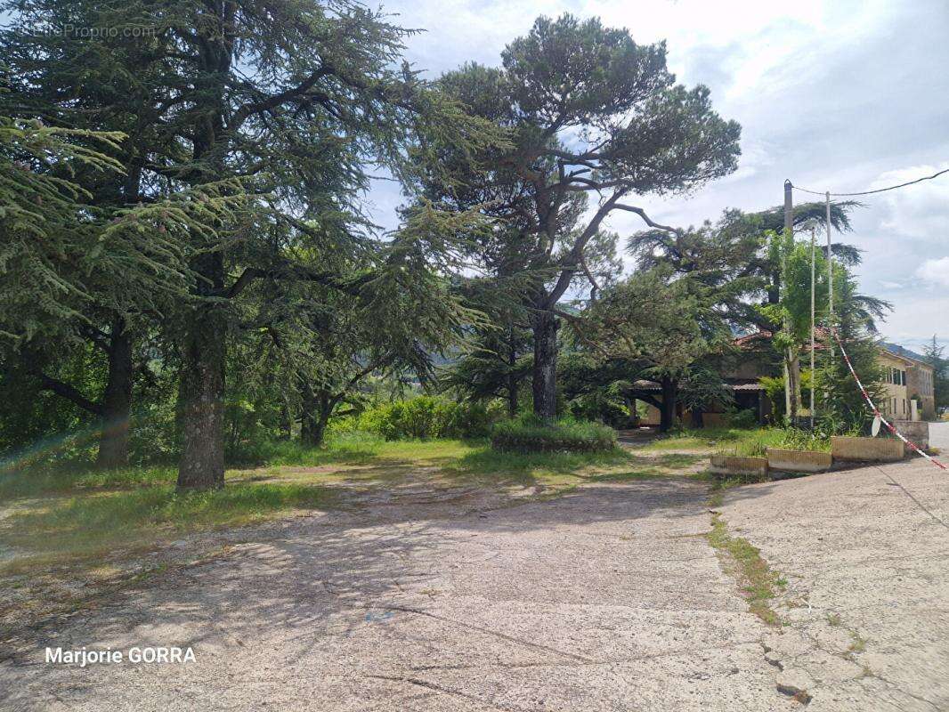 Maison à PLAN-D&#039;AUPS-SAINTE-BAUME