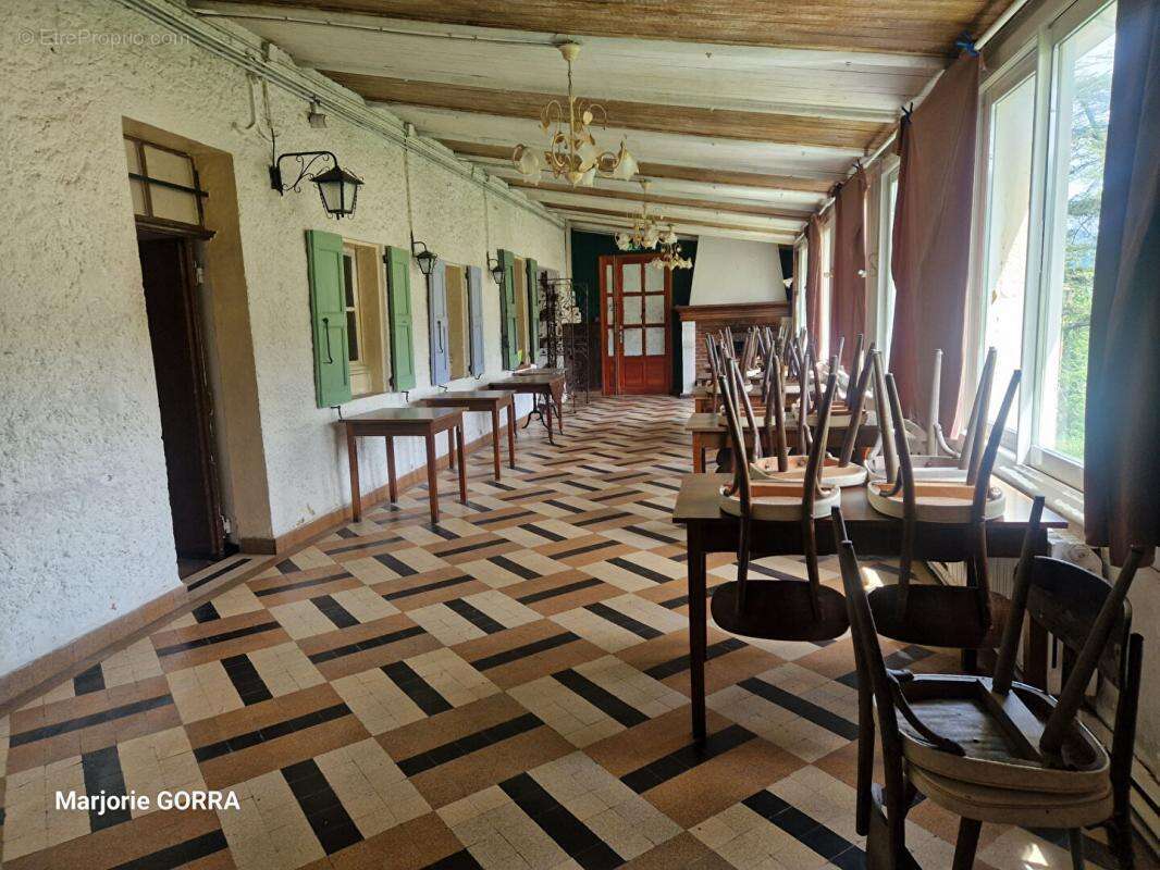 Maison à PLAN-D&#039;AUPS-SAINTE-BAUME