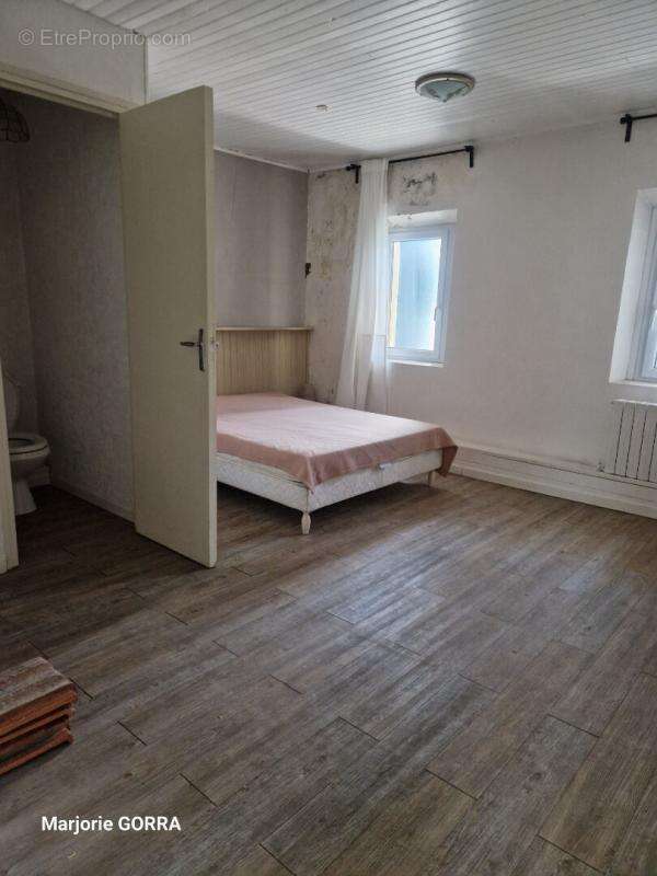 Maison à PLAN-D&#039;AUPS-SAINTE-BAUME