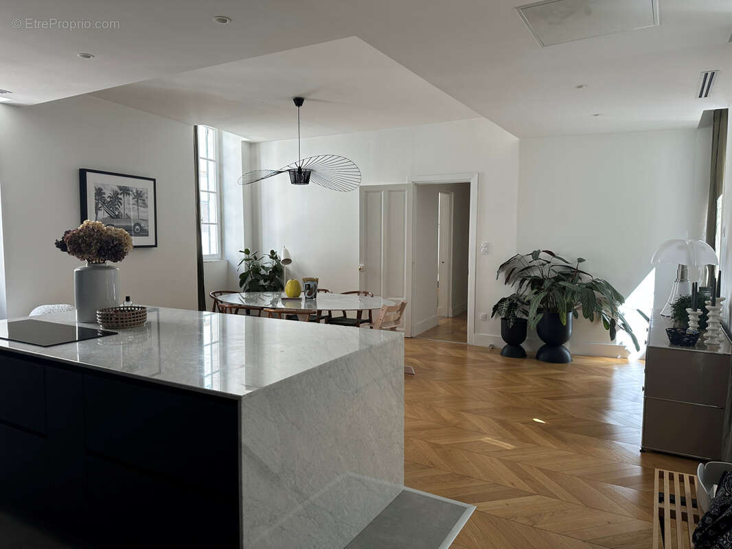 Appartement à NIMES