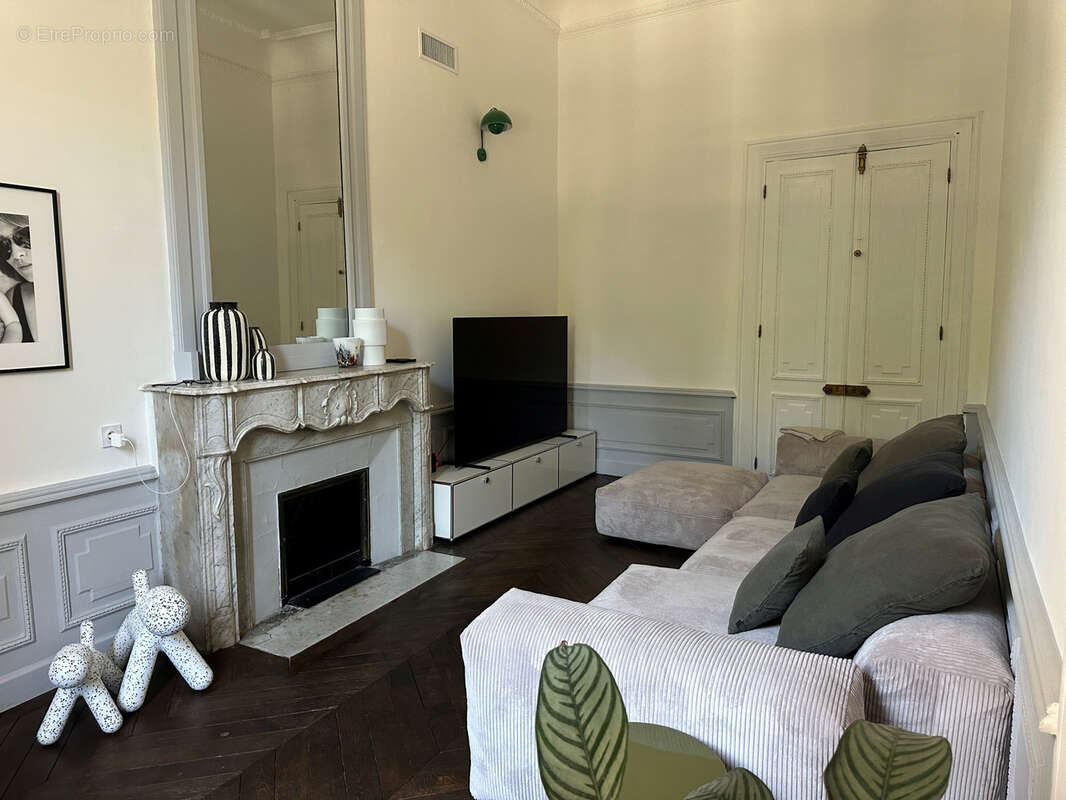 Appartement à NIMES