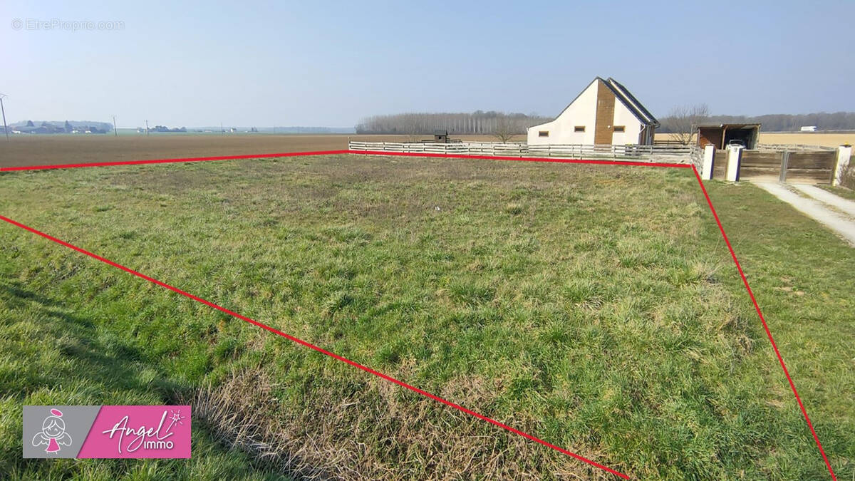 Terrain à FRANXAULT