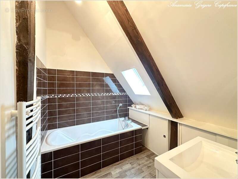 Maison à SAINT-DENIS-DES-PUITS