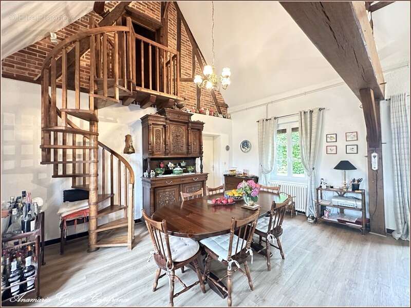 Maison à SAINT-DENIS-DES-PUITS