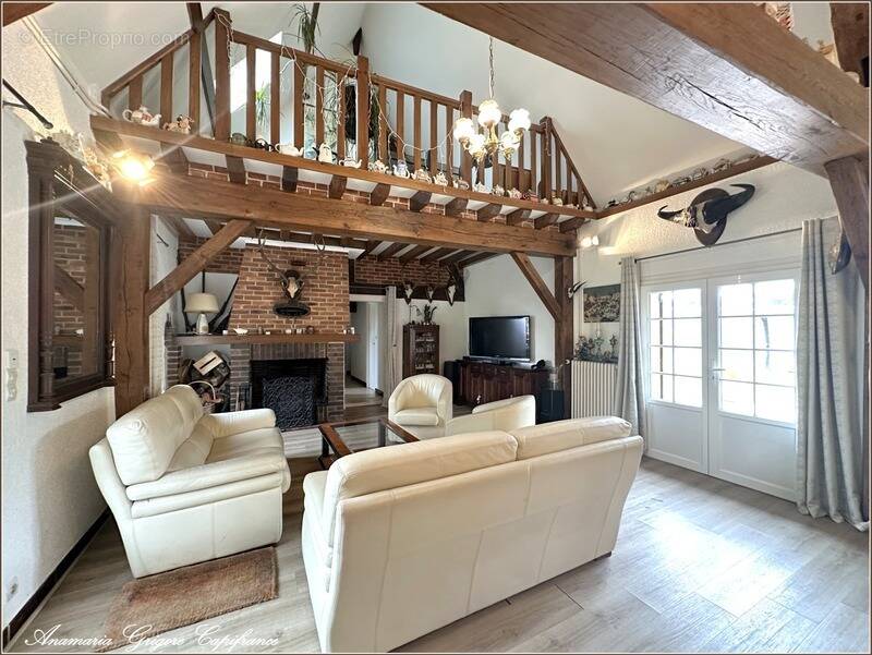 Maison à SAINT-DENIS-DES-PUITS