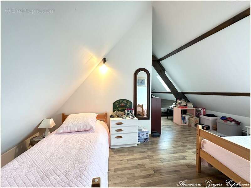 Maison à SAINT-DENIS-DES-PUITS