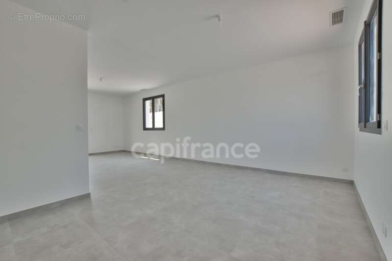 Maison à MURVIEL-LES-BEZIERS