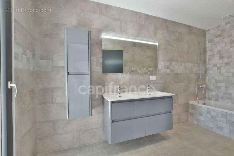 Maison à MURVIEL-LES-BEZIERS