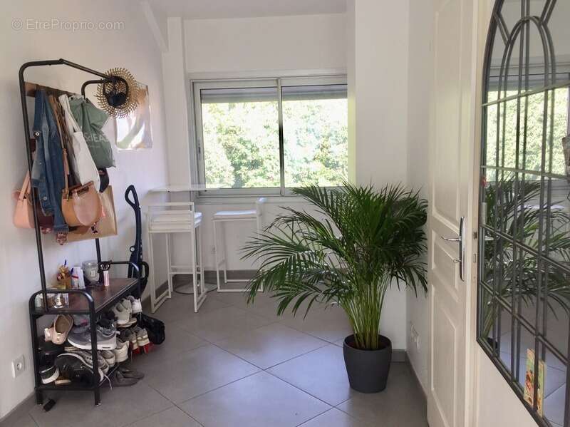 Appartement à MARSEILLE-2E