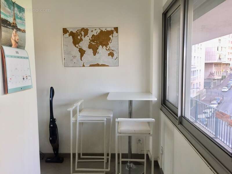 Appartement à MARSEILLE-2E