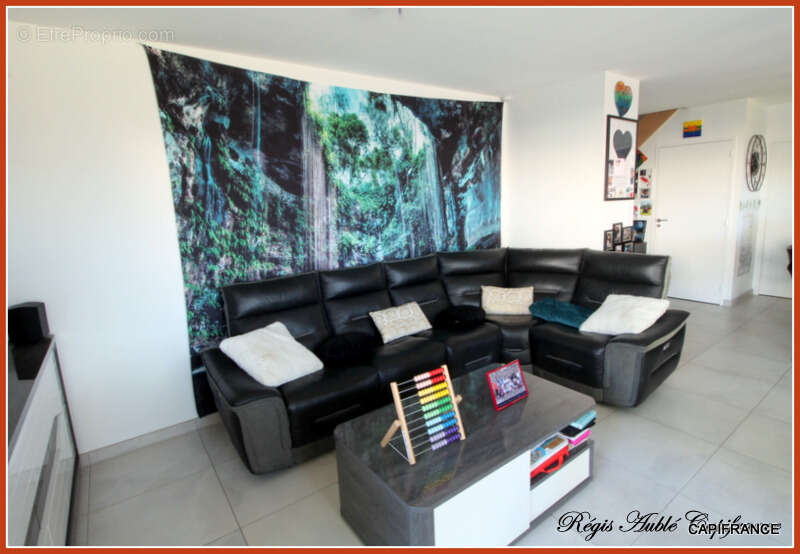 Maison à MONTREUIL-LE-GAST