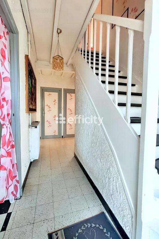 Maison à MAIZICOURT