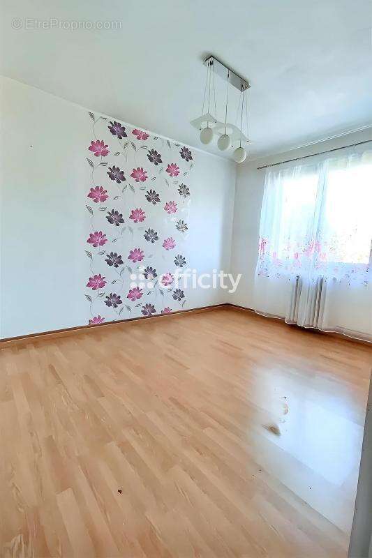 Maison à MAIZICOURT