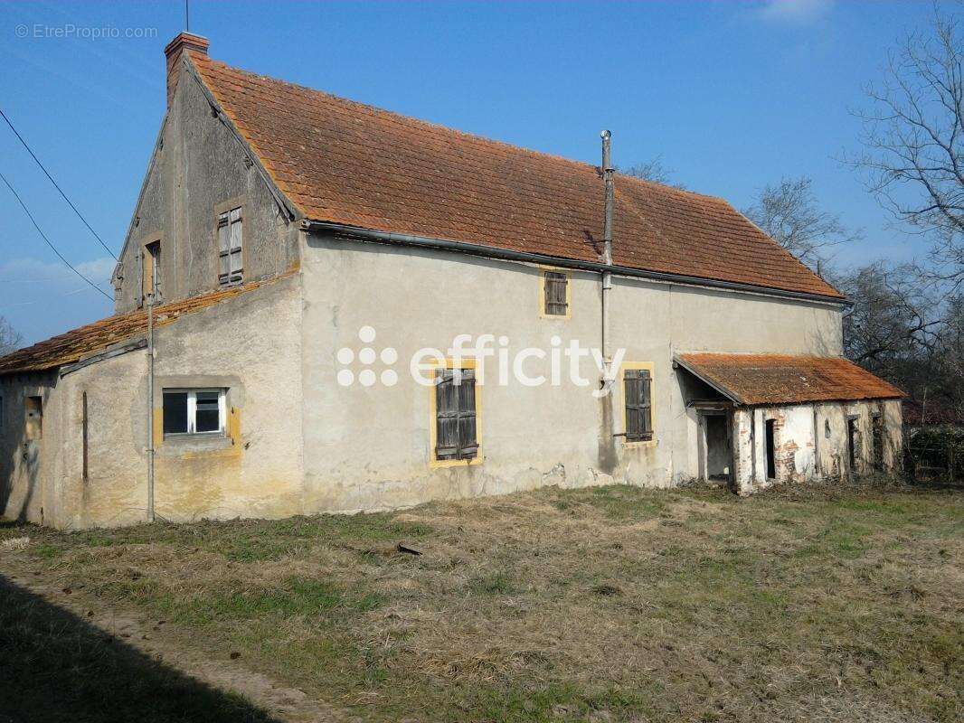 Maison à PIERREFITTE-SUR-LOIRE