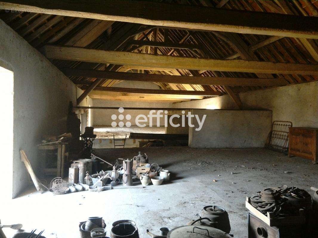 Maison à PIERREFITTE-SUR-LOIRE