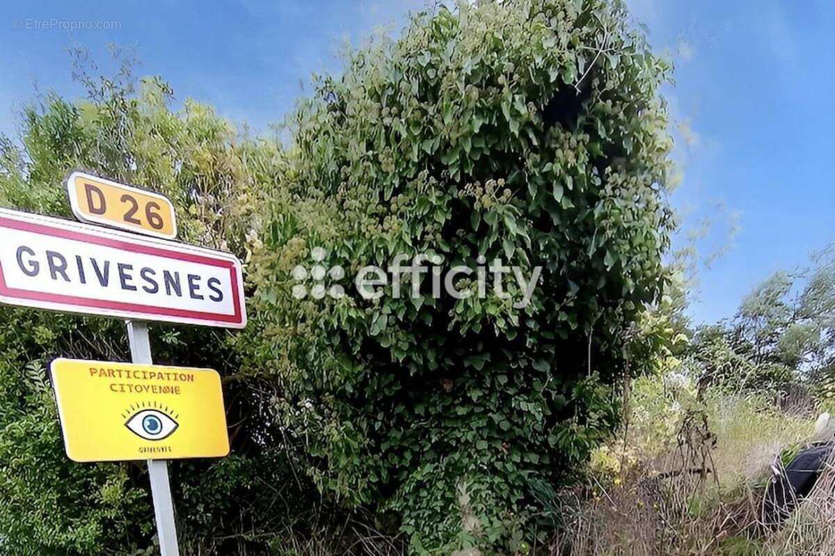 Terrain à GRIVESNES