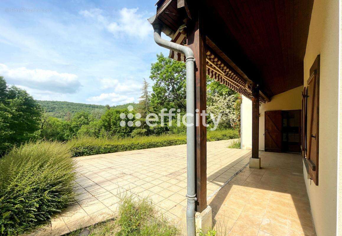 Maison à LE MAS-D&#039;AZIL