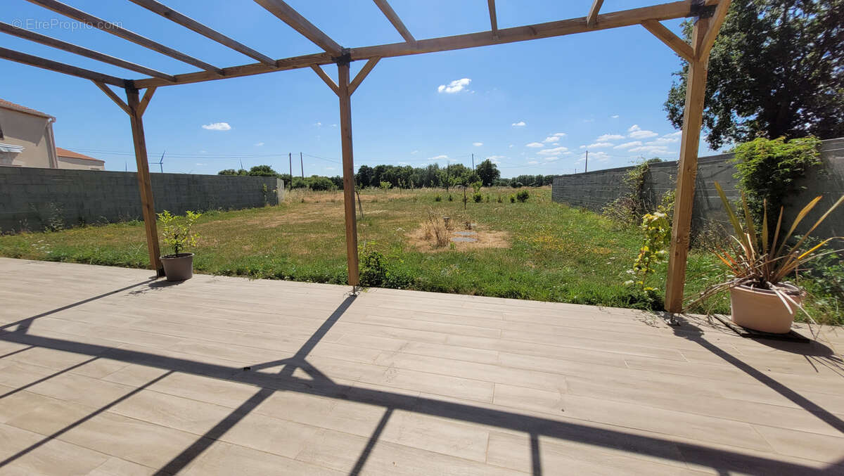 Maison à LA LIMOUZINIERE