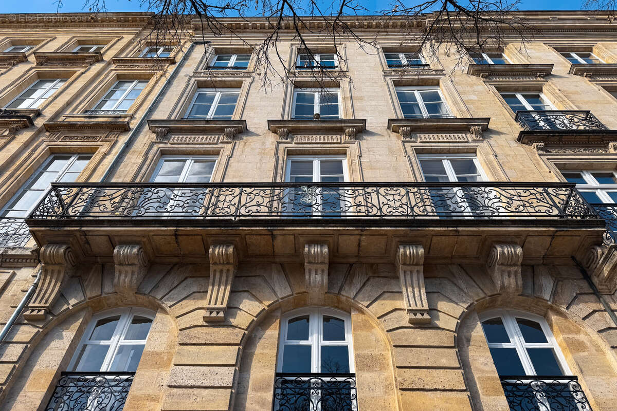 Appartement à BORDEAUX