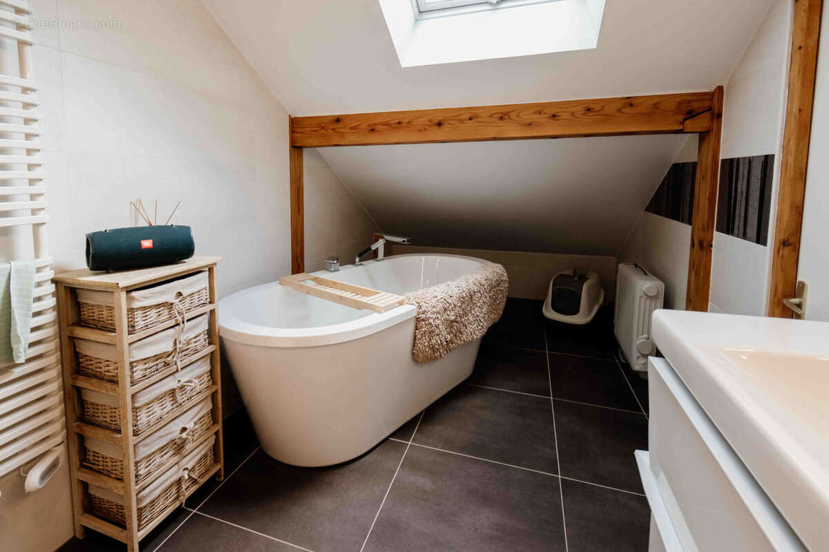 Maison à OYE-ET-PALLET