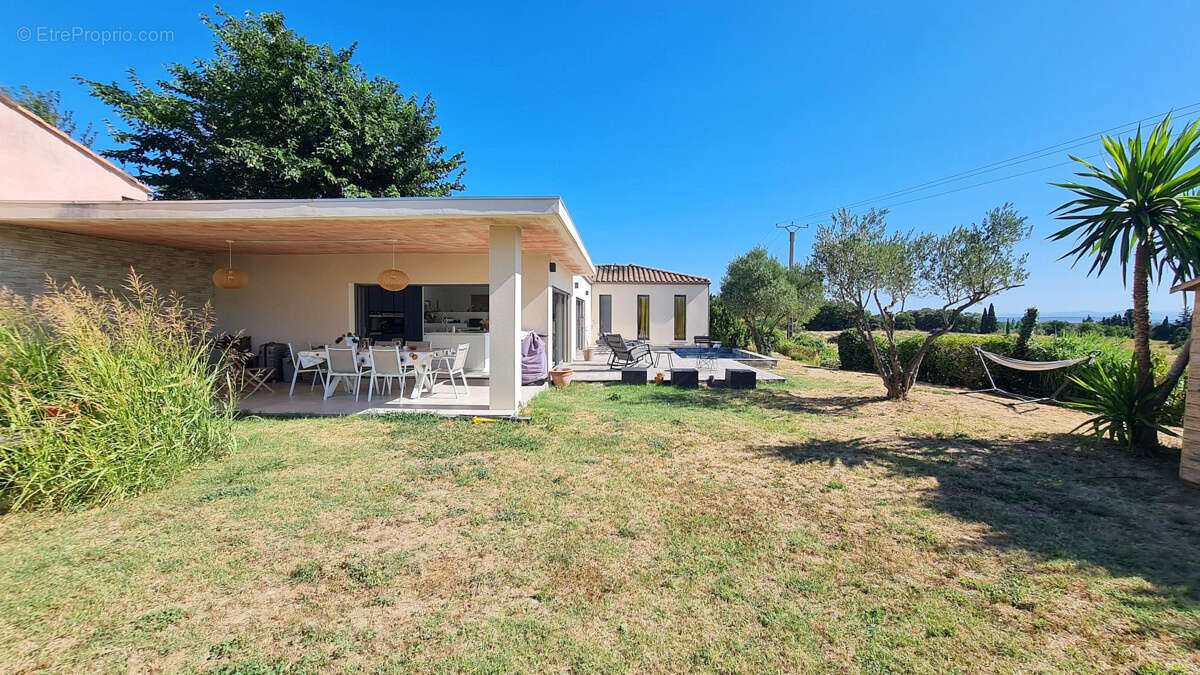 Maison à ROCHEFORT-DU-GARD