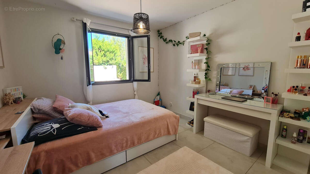 Maison à ROCHEFORT-DU-GARD