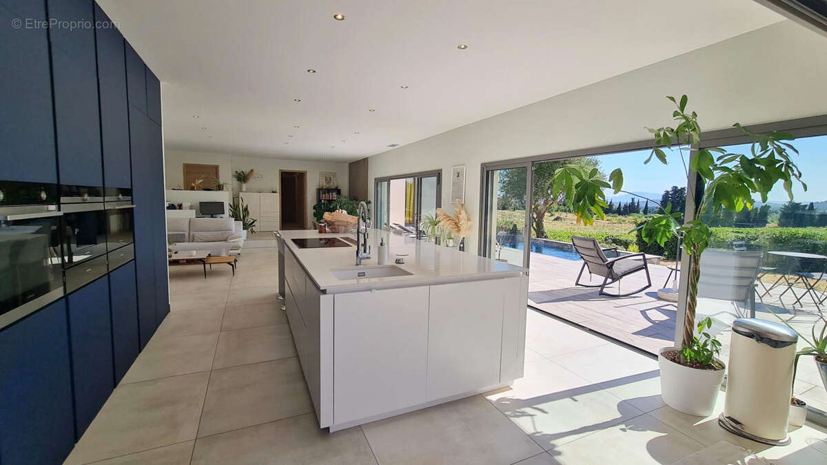 Maison à ROCHEFORT-DU-GARD