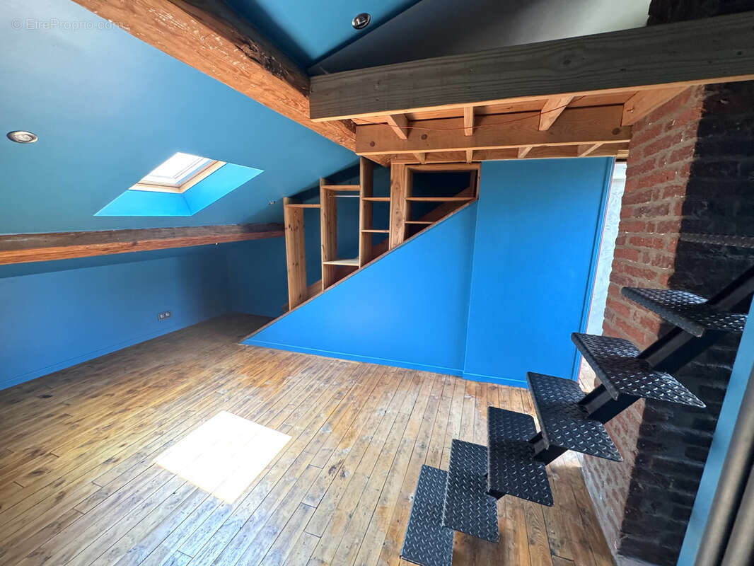 Appartement à SAINT-ETIENNE