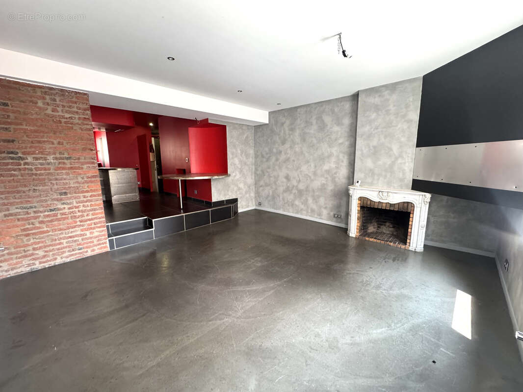 Appartement à SAINT-ETIENNE