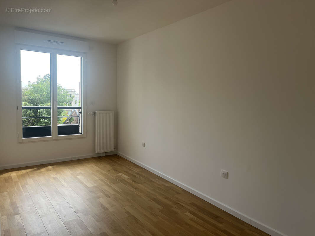 Appartement à LE PERREUX-SUR-MARNE