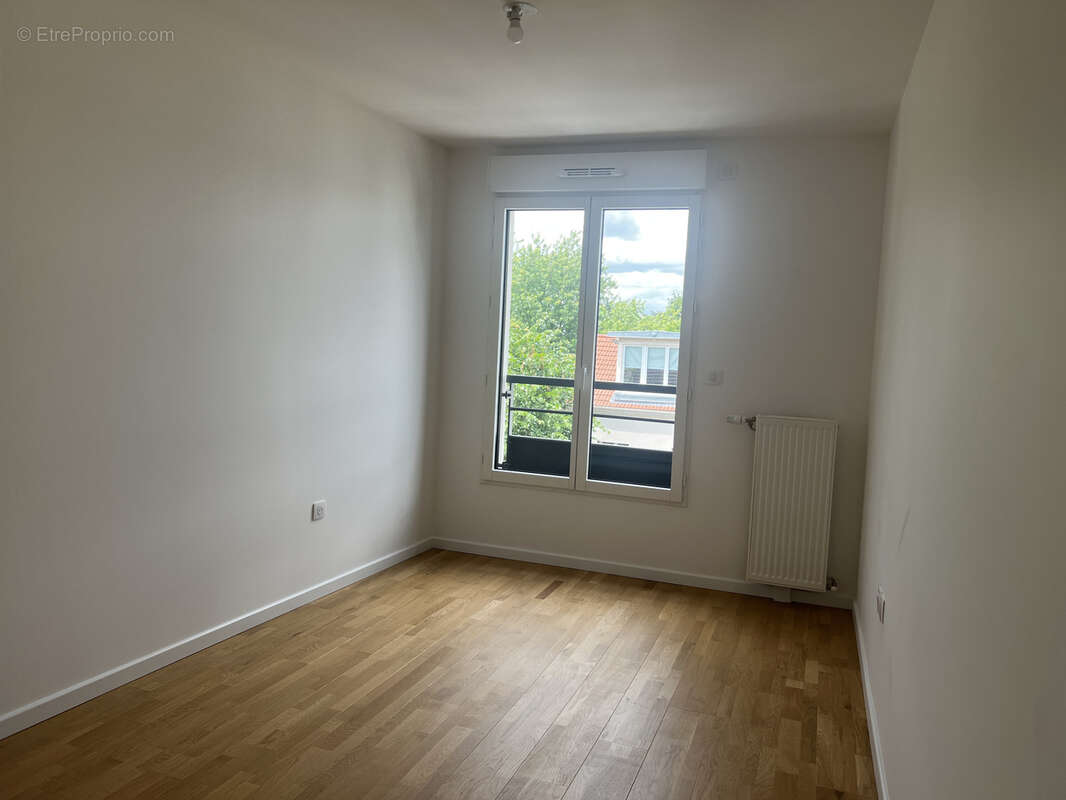 Appartement à LE PERREUX-SUR-MARNE