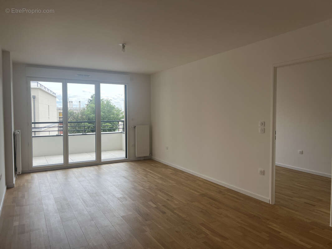 Appartement à LE PERREUX-SUR-MARNE